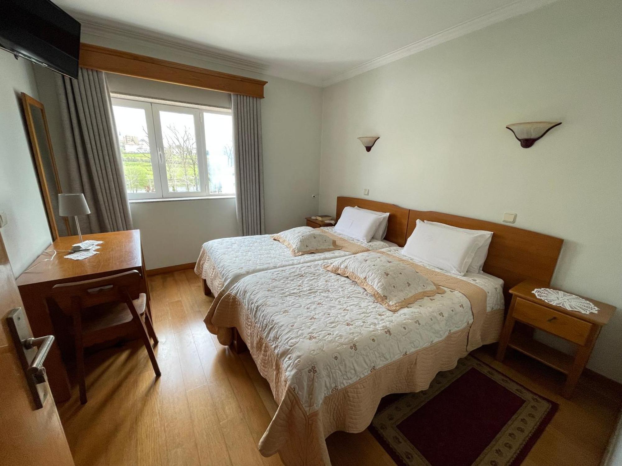 Solar S.Bento Hotel Santo Tirso Luaran gambar
