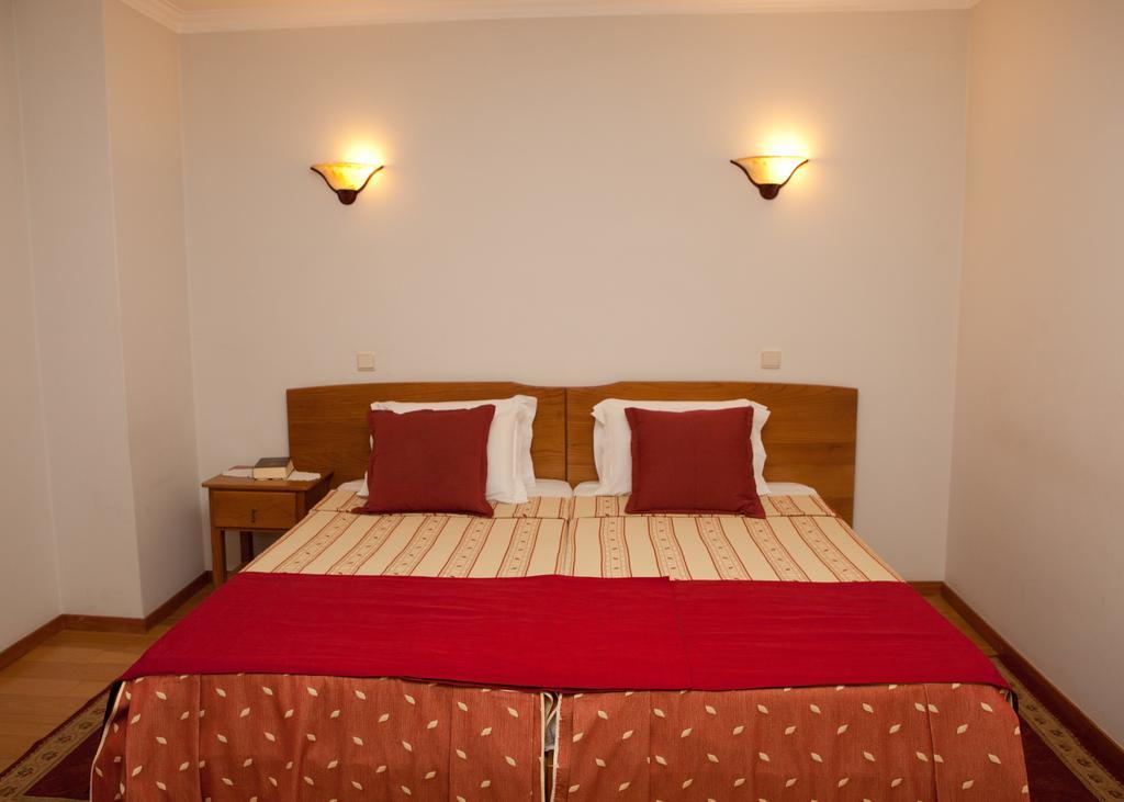 Solar S.Bento Hotel Santo Tirso Luaran gambar
